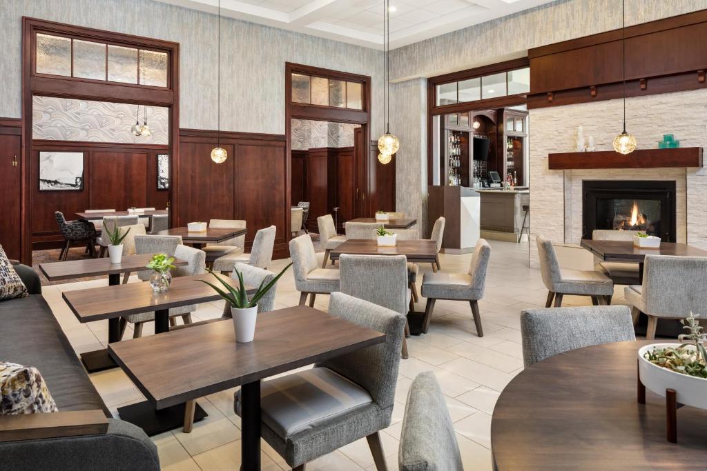 Sheraton Duluth Hotel image 7